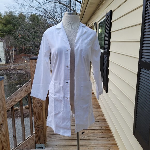 Dr. James - Unisex Lab Coat with Smartphone & Tablet Pockets - Picture 4 of 10